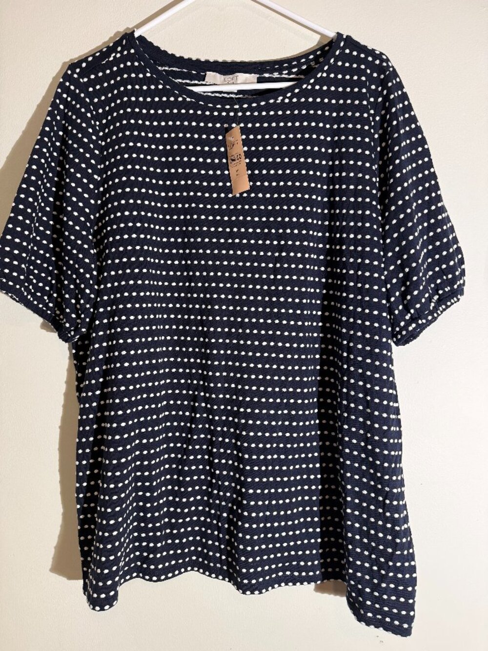 LOFT Plus NWT Navy Blue Textured White Polka Dot Puff Sleeve Top | Size 14